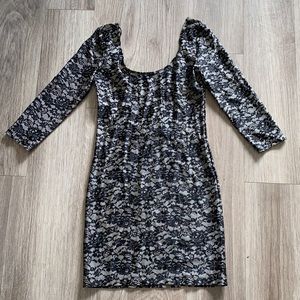 Body con backless dress